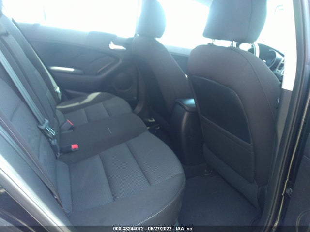 2017 Kia Forte, VIN: KNAFK5A85H5692127
