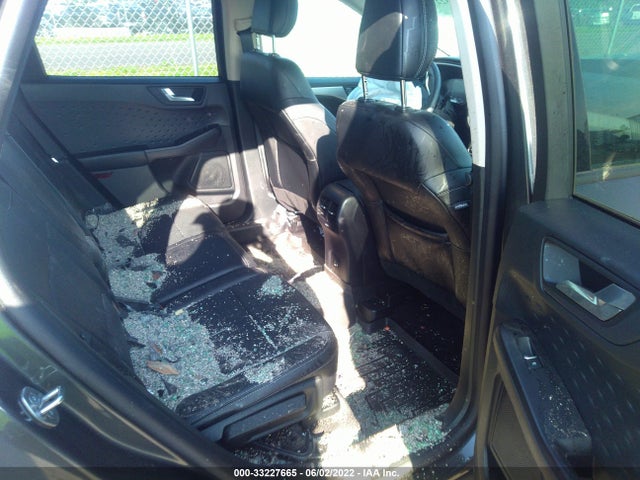 2020 Ford Escape, VIN: 1FMCU9H92LUC18359