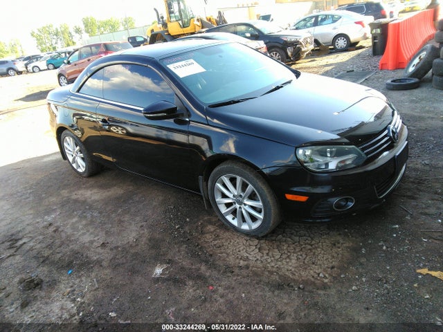 2016 Volkswagen Eos, VIN: WVWBW8AHXGV000126