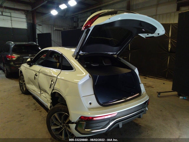 2022 Audi Q5, VIN: WA14AAFY9N2069955