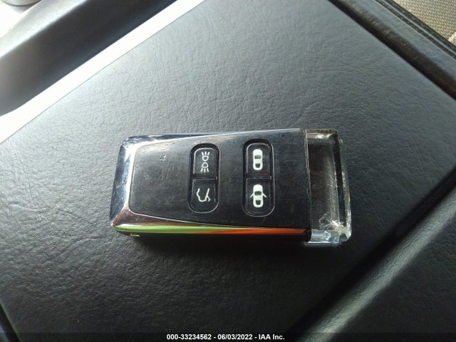2011 ASTON MARTIN RAPIDE VIN: SCFHDDAJ4BAF01092