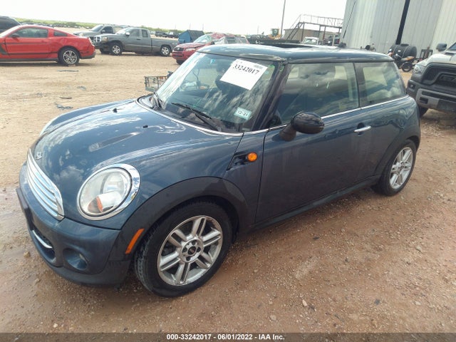 Mini COOPER HARDTOP 2011 WMWSU3C51BT182781 Image 2