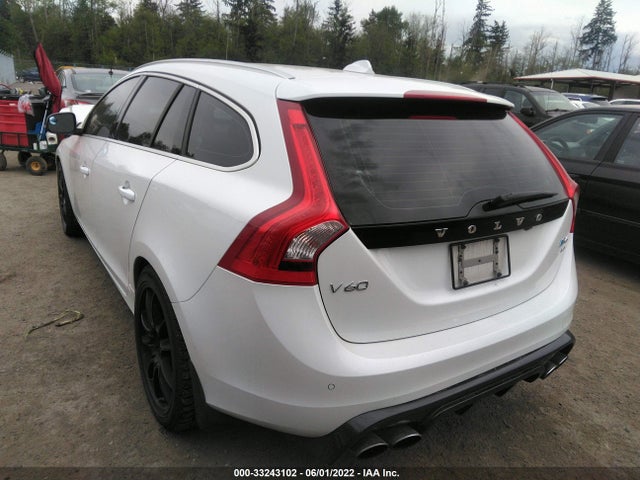 2017 Volvo V60, VIN: YV149MSSXH1336607