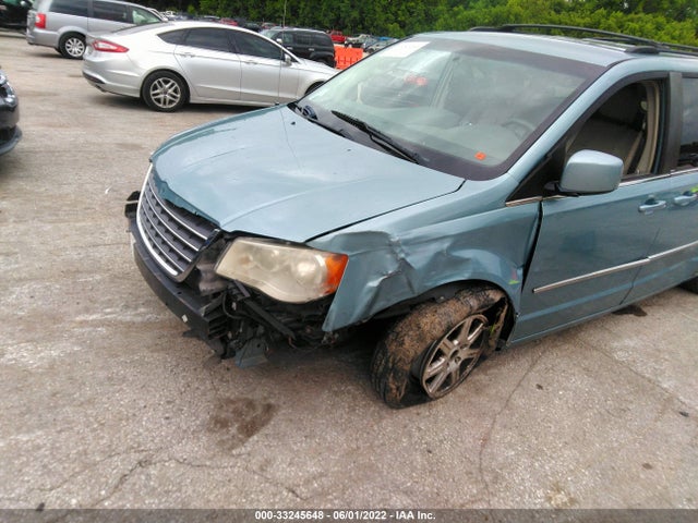 2A8HR54189R614136 Chrysler Town & Country Touring