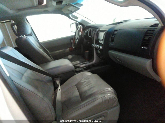 2016 Toyota Sequoia, VIN: 5TDDW5G16GS135888