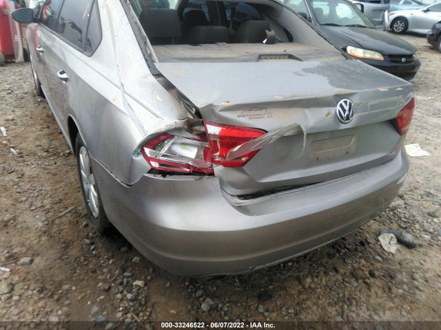 2012 VOLKSWAGEN PASSAT VIN: 1VWAP7A35CC007883