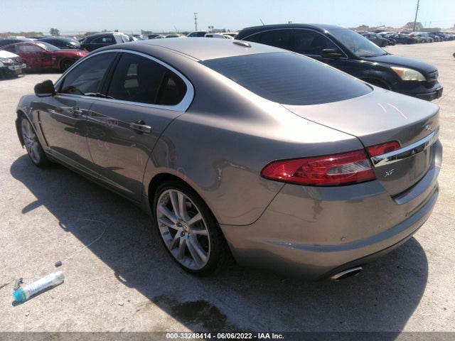 SAJWA0GB0ALR63951 Jaguar XF