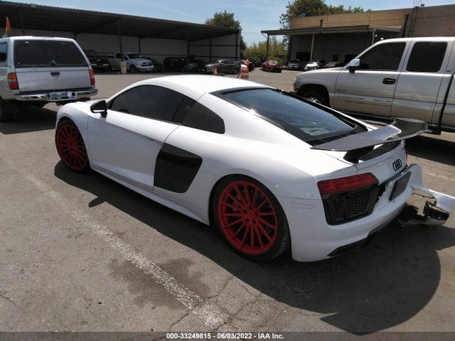 2017 Audi R8, VIN: WUAKBAFX3H7905111