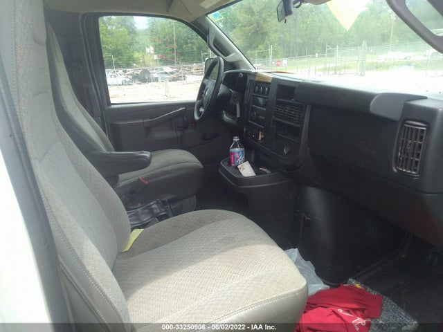 2018 Chevrolet Express, VIN: 1GCWGAFP8J1178315