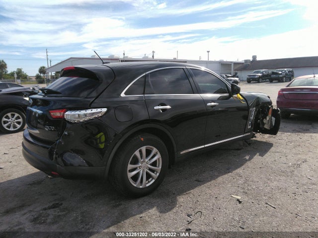 2017 Infiniti QX70, VIN: JN8CS1MU2HM143485