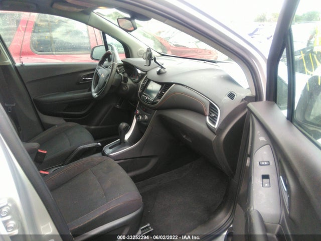 Chevrolet TRAX LS 2017 3GNCJKSB4HL279169 Image 5