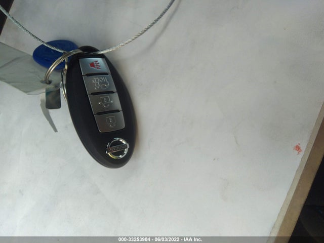 2022 Nissan Leaf, VIN: 1N4AZ1CV0NC555386