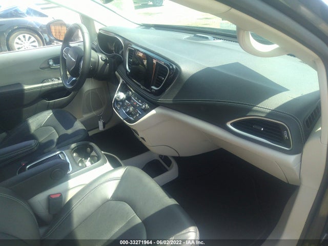 2022 Chrysler Pacifica Hybrid, VIN: 2C4RC1L74NR122743
