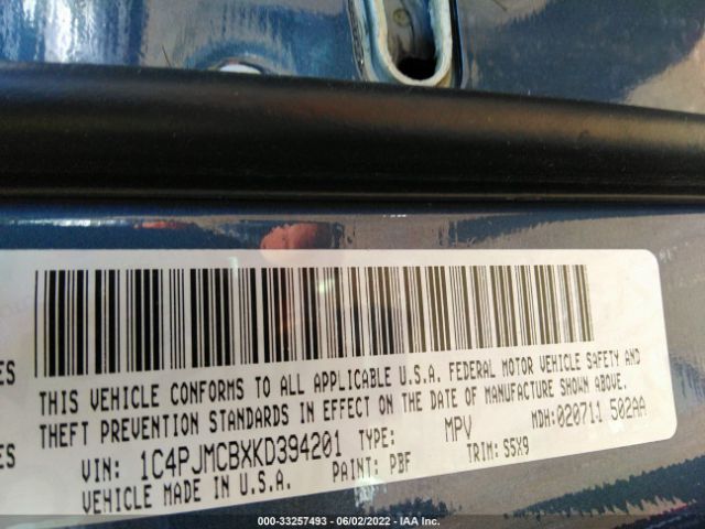 1C4PJMCBXKD394201 Jeep Cherokee Latitude