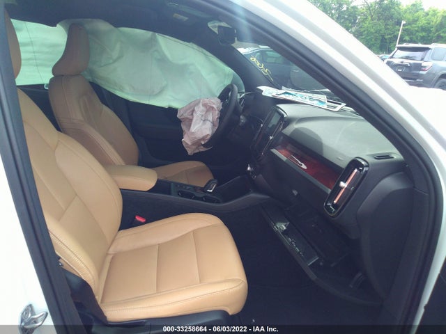 2019 Volvo XC40, VIN: YV4AC2HK8K2129833