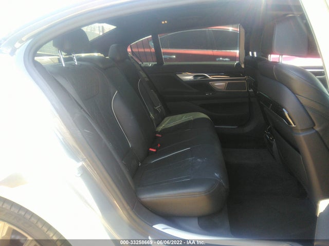 2022 BMW 7 Series, VIN: WBA7U2C04NCH03987