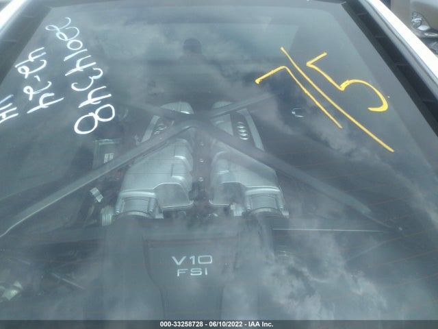 2022 Audi R8, VIN: WUACEAFX9N7900440