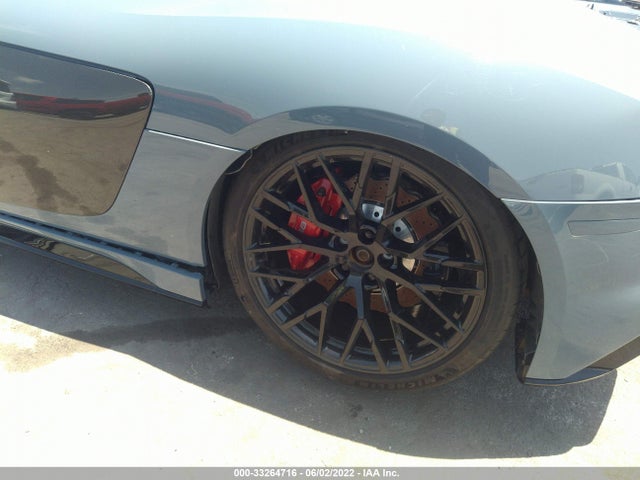 2020 Audi R8, VIN: WUAEEAFX4L7900304