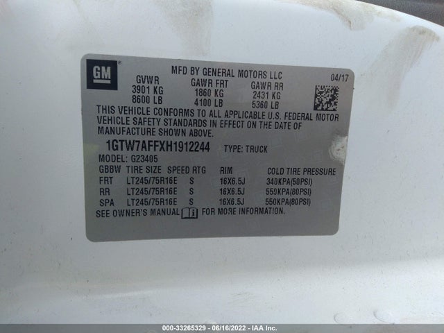 2017 GMC Savana, VIN: 1GTW7AFFXH1912244