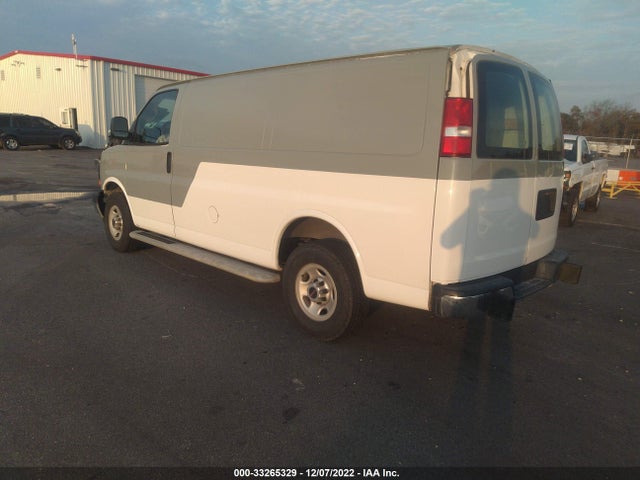 2017 GMC Savana, VIN: 1GTW7AFFXH1912244
