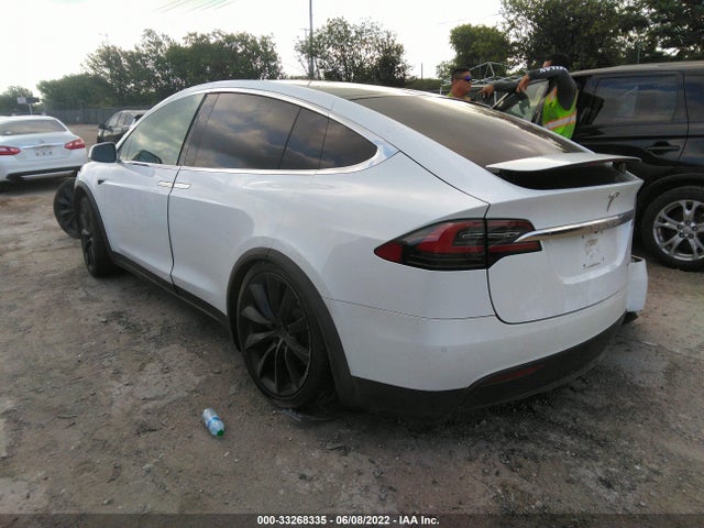2021 Tesla Model X, VIN: 5YJXCBE21MF325050