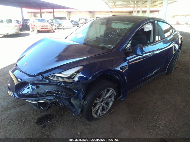 Tesla Model Y Long Range 2021 5YJYGDEE4MF217519 Image 2