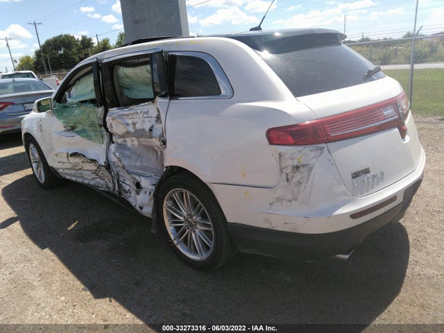2019 Lincoln MKT, VIN: 2LMHJ5AT3KBL02907