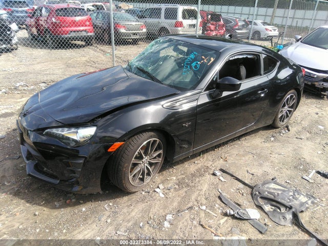 2017 Toyota 86, VIN: JF1ZNAA14H8711404