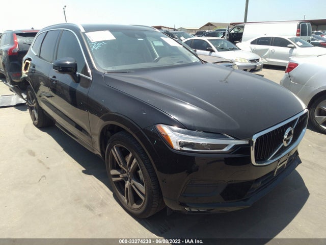 2018 Volvo XC60, VIN: LYV102RK5JB101589