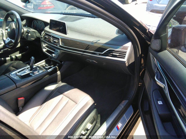 2017 BMW 7 Series, VIN: WBA7E2C56HG740400