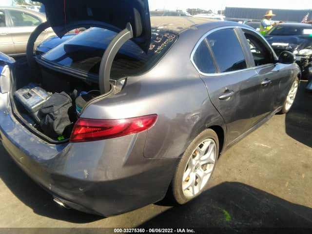 2019 Alfa Romeo Giulia, VIN: ZARFAMBN3K7599967