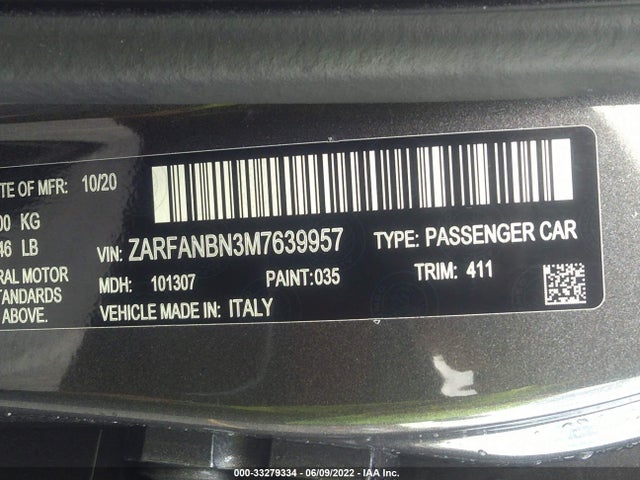 2021 Alfa Romeo Giulia, VIN: ZARFANBN3M7639957