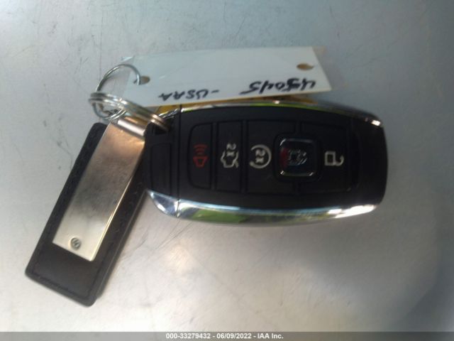 5LMTJ3DH8HUL11278 Lincoln Mkc Reserve