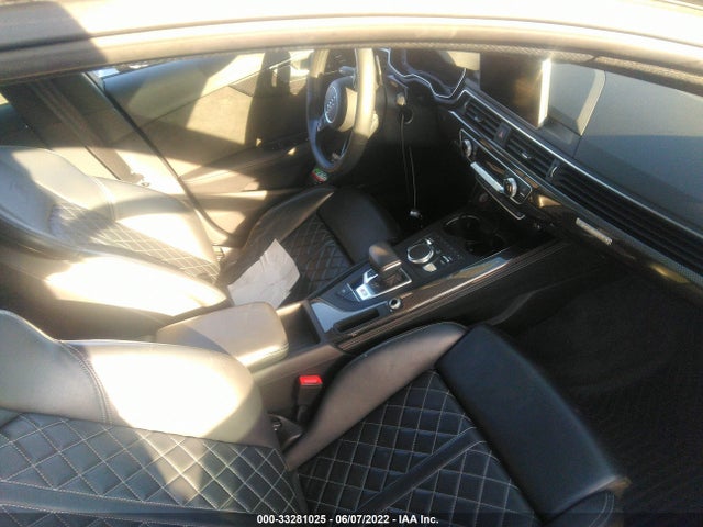 2019 Audi S4, VIN: WAUB4AF48KA006975