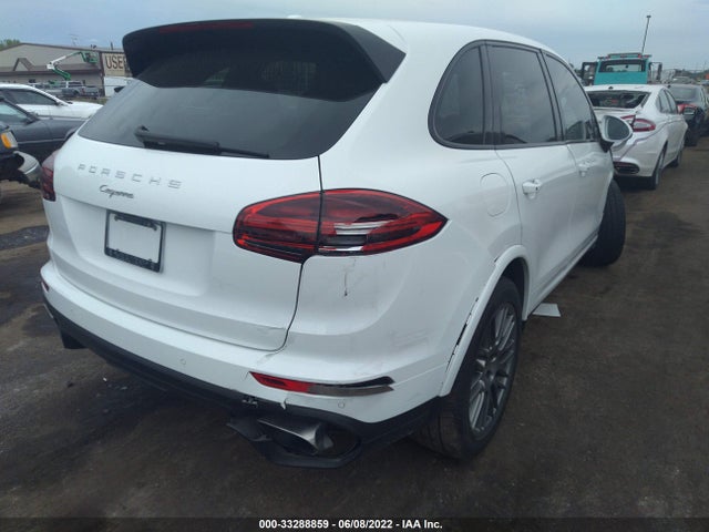 2017 Porsche Cayenne, VIN: WP1AA2A29HKA83908
