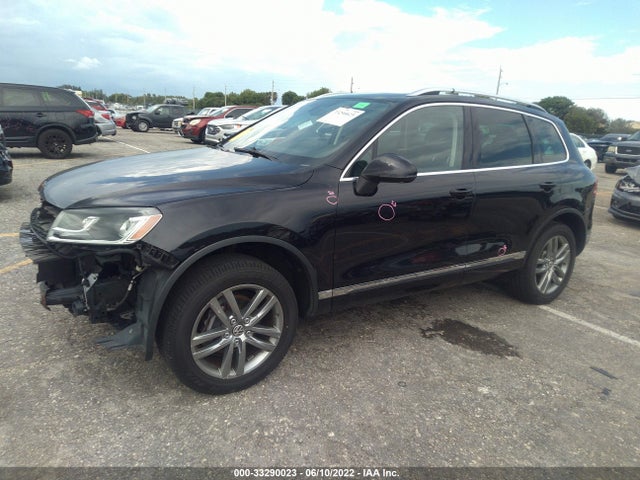 2015 Volkswagen Touareg, VIN: WVGEF9BP3FD005595