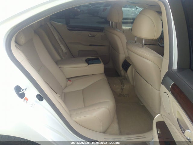 2016 Lexus LS, VIN: JTHCL5EF3G5025758