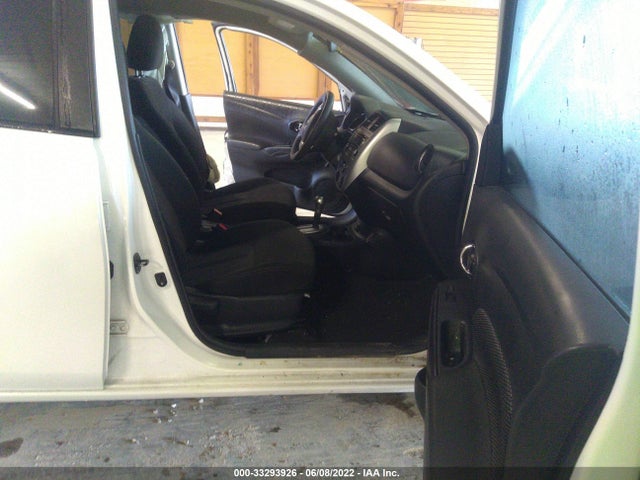 Nissan VERSA SEDAN 2018 3N1CN7AP8JL860271 Image 6