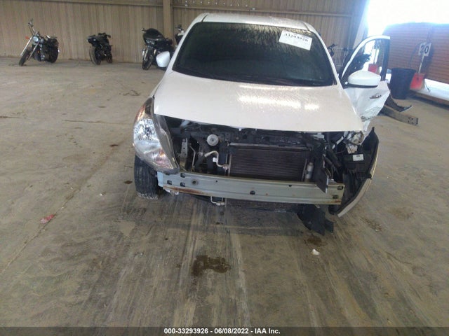 Nissan VERSA SEDAN 2018 3N1CN7AP8JL860271 Image 7