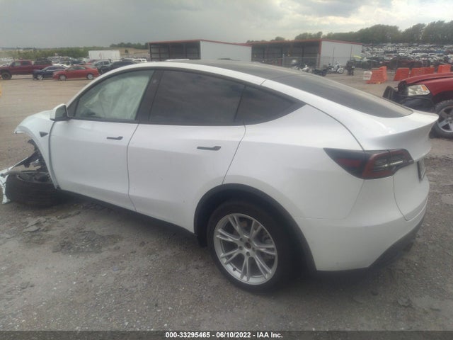 Tesla Model Y Long Range 2021 5YJYGAEEXMF203946 Image 3