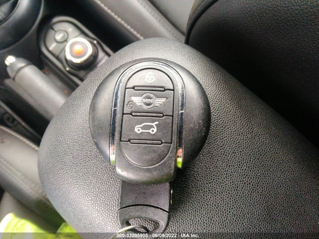 2018 Mini Roadster, VIN: WMWWG9C54J3C82435