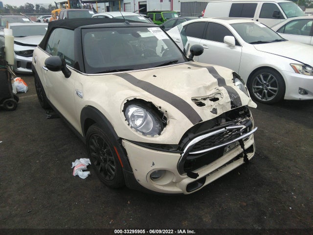 2018 Mini Roadster, VIN: WMWWG9C54J3C82435