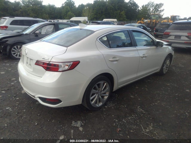 2018 Acura ILX, VIN: 19UDE2F32JA003088