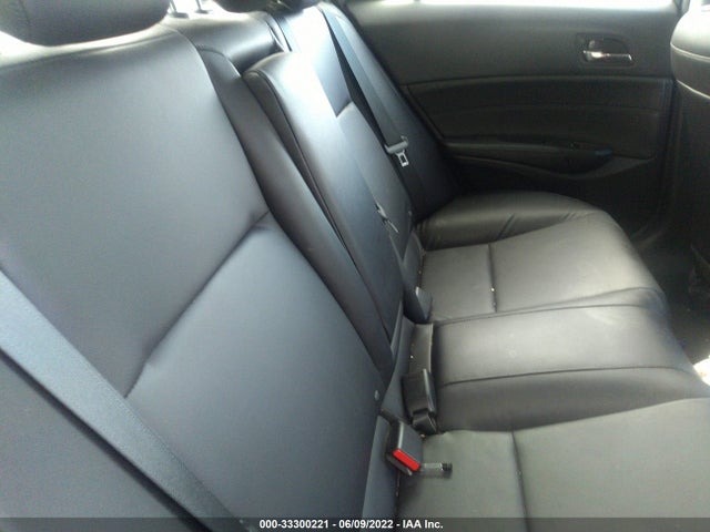 2018 Acura ILX, VIN: 19UDE2F32JA003088