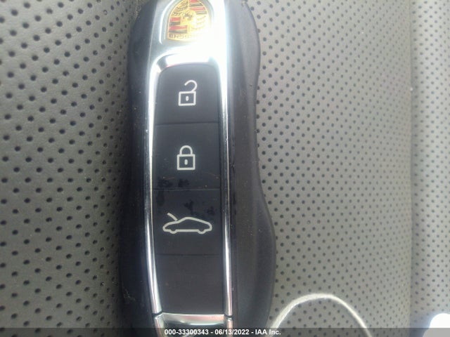 2021 Porsche 911, VIN: WP0CB2A98MS249088
