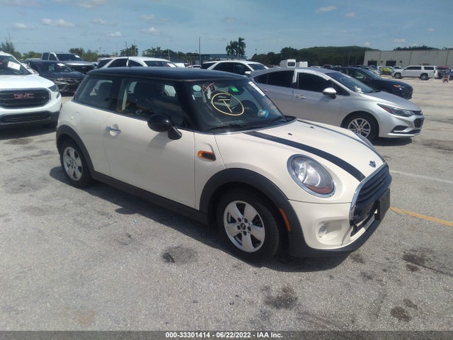 2017 Mini Hardtop, VIN: WMWXP5C36H2G60847