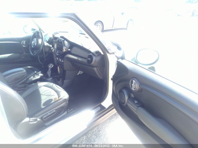 2017 Mini Hardtop, VIN: WMWXP5C36H2G60847