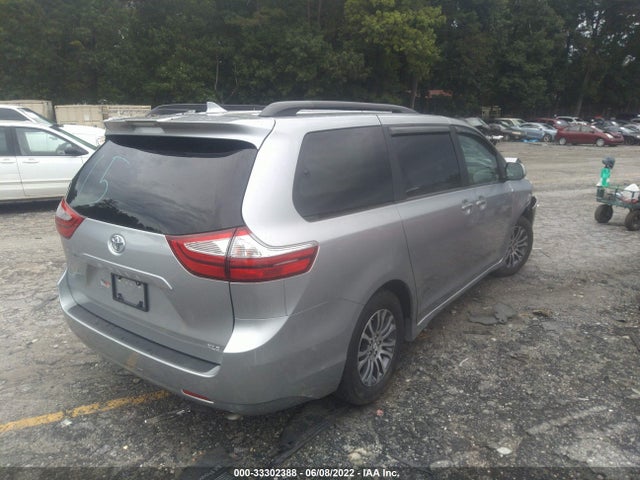 2019 Toyota Sienna, VIN: 5TDYZ3DC5KS010196