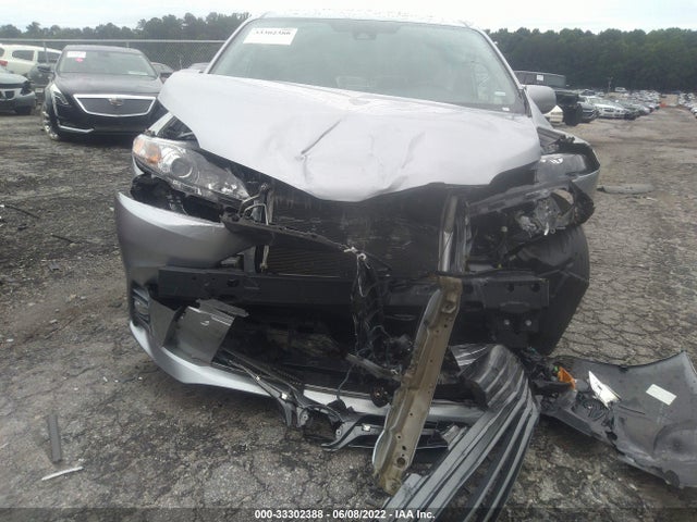 2019 Toyota Sienna, VIN: 5TDYZ3DC5KS010196