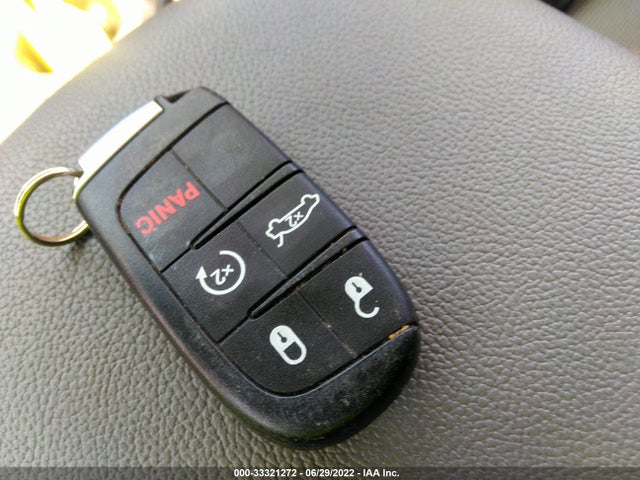 Chrysler 300 2016 2C3CCAGG7GH224986 Image 3